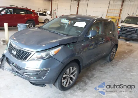 2015 Kia Sportage Lx z USA, uszkodzony, nr VIN KNDPBCACXF7692996